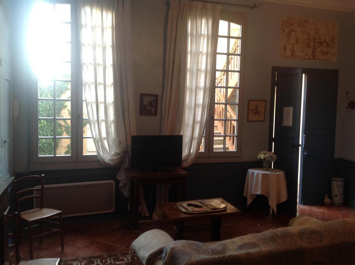 Les Chambres De L'Horloge Lectoure Ngoại thất bức ảnh